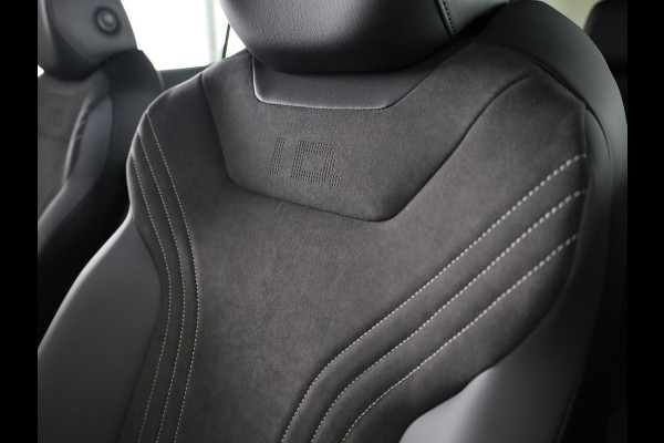 Volkswagen ID.4 Pro Business 77 kWh accu 210 kW / 286 PK SUV Elekt