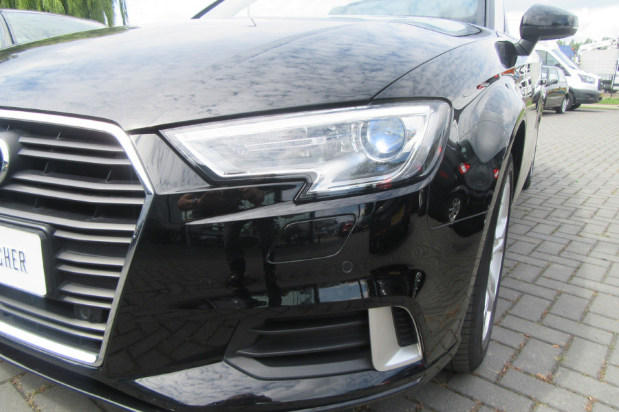 Audi A3 Cabriolet 1.4 TFSI CoD Sport Automaat, Navi, Camera, Xenon