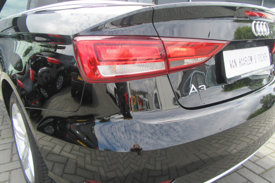 Audi A3 Cabriolet 1.4 TFSI CoD Sport Automaat, Navi, Camera, Xenon