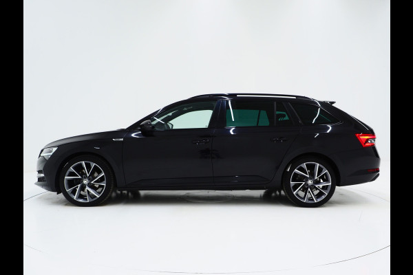 Škoda Superb Combi 1.4 TSI iV Sportline 218PK | Panoramadak | Trekhaak | Canton | Sportstoelen | Camera | Keyless