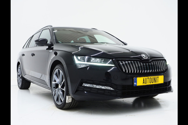 Škoda Superb Combi 1.4 TSI iV Sportline 218PK | Panoramadak | Trekhaak | Canton | Sportstoelen | Camera | Keyless