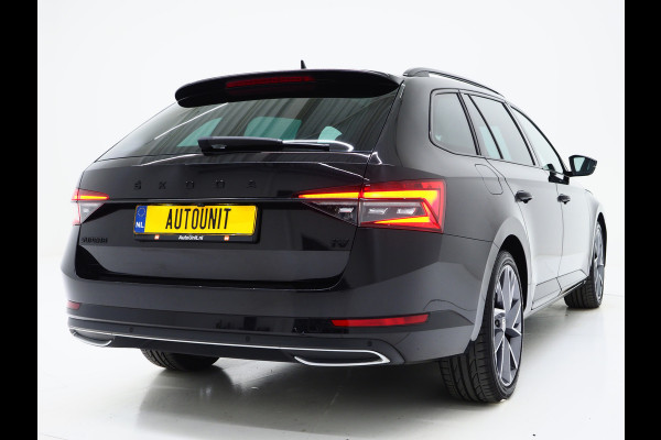 Škoda Superb Combi 1.4 TSI iV Sportline 218PK | Panoramadak | Trekhaak | Canton | Sportstoelen | Camera | Keyless