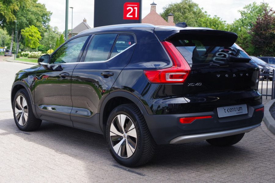 Volvo XC40 1.5 T4 Plug-in Hybrid 211 PK Core Bright, FACE-LIFT, LED, Keyless, Climate Control