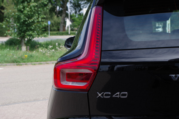 Volvo XC40 1.5 T4 Plug-in Hybrid 211 PK Core Bright, FACE-LIFT, LED, Keyless, Climate Control