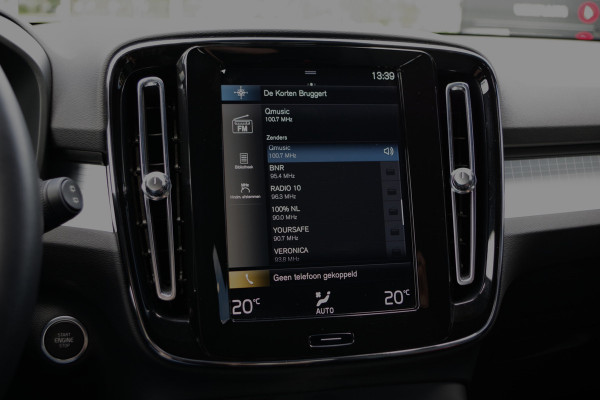 Volvo XC40 1.5 T4 Plug-in Hybrid 211 PK Core Bright, FACE-LIFT, LED, Keyless, Climate Control