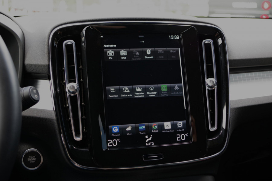 Volvo XC40 1.5 T4 Plug-in Hybrid 211 PK Core Bright, FACE-LIFT, LED, Keyless, Climate Control