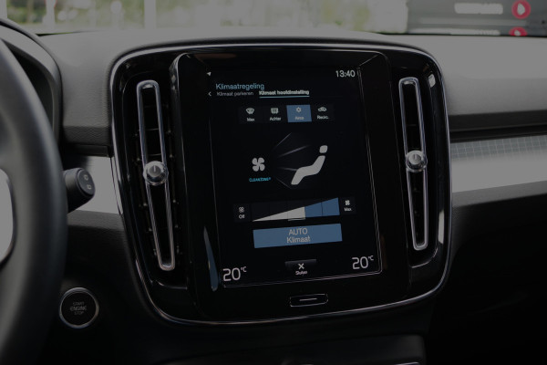 Volvo XC40 1.5 T4 Plug-in Hybrid 211 PK Core Bright, FACE-LIFT, LED, Keyless, Climate Control