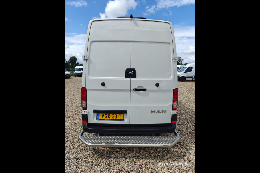 MAN TGE 35 2.0 Extra Lang Super Hoog , Post NL uitvoering , navi , camera , cruise , Super mooie bus lage km