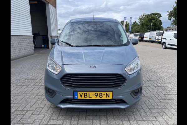 Ford Transit Courier 1.5 TDCI Limited / euro 6 diesel / bpm vrij / vaste prijs rijklaar € 8950 ex btw / airco / cruise / navigatie / grijs blauw metallic / parkeersensoren achter !