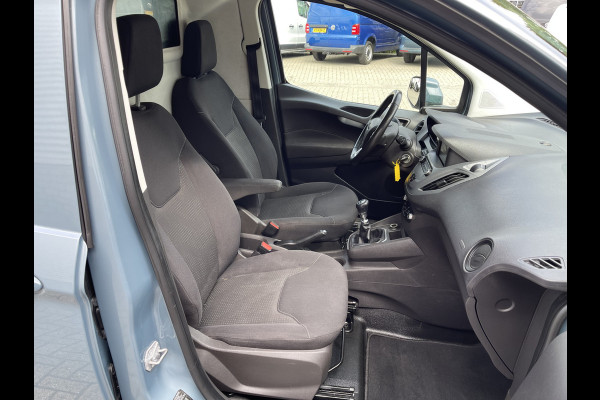 Ford Transit Courier 1.5 TDCI Limited / euro 6 diesel / bpm vrij / vaste prijs rijklaar € 8950 ex btw / airco / cruise / navigatie / grijs blauw metallic / parkeersensoren achter !