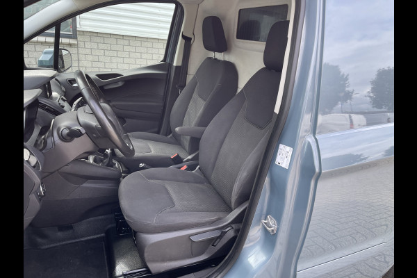 Ford Transit Courier 1.5 TDCI Limited / euro 6 diesel / bpm vrij / vaste prijs rijklaar € 8950 ex btw / airco / cruise / navigatie / grijs blauw metallic / parkeersensoren achter !