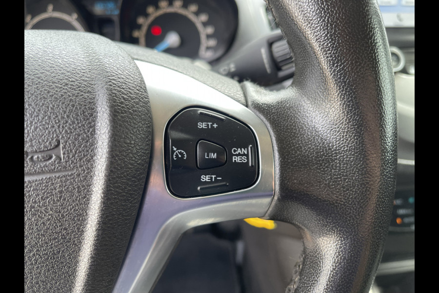Ford Transit Courier 1.5 TDCI Limited / euro 6 diesel / bpm vrij / vaste prijs rijklaar € 8950 ex btw / airco / cruise / navigatie / grijs blauw metallic / parkeersensoren achter !
