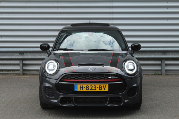 MINI John Cooper Works 2.0 232pk JCW Chili AUTOMAAT NL-Auto NAP 44dkm Clima Cruise Navi Camera Panoramadak HUD LMV