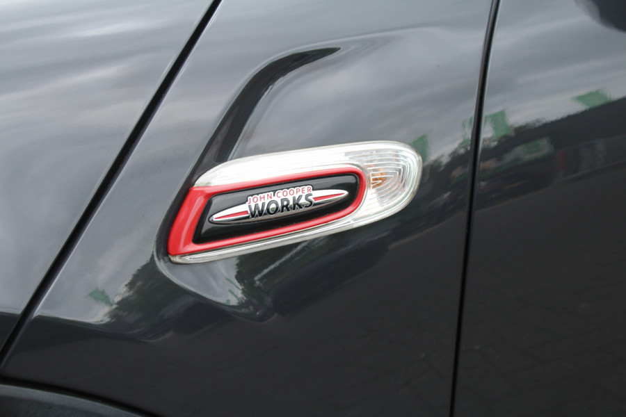 MINI John Cooper Works 2.0 232pk JCW Chili AUTOMAAT NL-Auto NAP 44dkm Clima Cruise Navi Camera Panoramadak HUD LMV