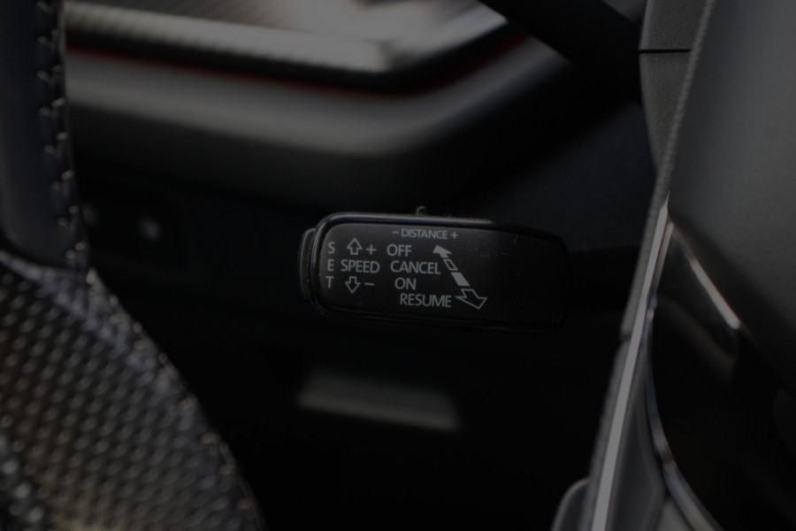 Škoda Octavia Combi 1.4 TSI RS iV 245 PK PHEV BNS, Panoramadak, Leder-Alcantara, Memory, Carplay, Head-Up