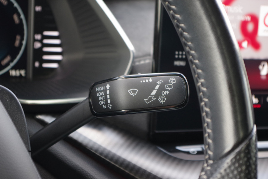 Škoda Octavia Combi 1.4 TSI RS iV 245 PK PHEV BNS, Panoramadak, Leder-Alcantara, Memory, Carplay, Head-Up