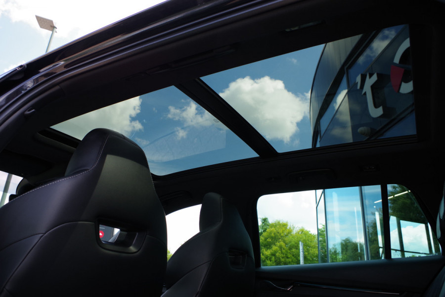 Škoda Octavia Combi 1.4 TSI RS iV 245 PK PHEV BNS, Panoramadak, Leder-Alcantara, Memory, Carplay, Head-Up