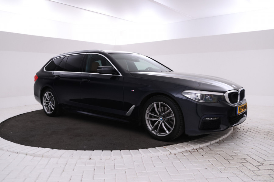 BMW 5 Serie Touring 520d Executive Edition M-sport, Sportstoelen, Leer, Navigatie