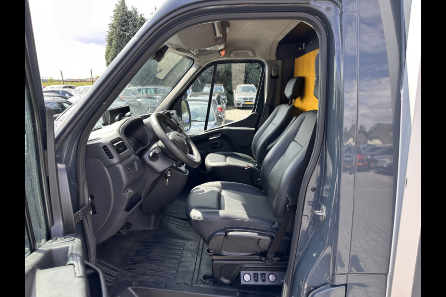 Renault Master T35 2.3 dCi 150 L3 Energy Aut. *AIRCO | CRUISE | CAMERA | PDC | COMFORT-SEATS | AIRPRESSURE-SEAT | RADIO-CD/MP3 *