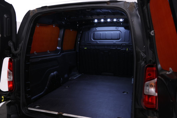 Peugeot Partner 1.5 BlueHDI Asphalt Long Airco, Apple Carplay, Camera