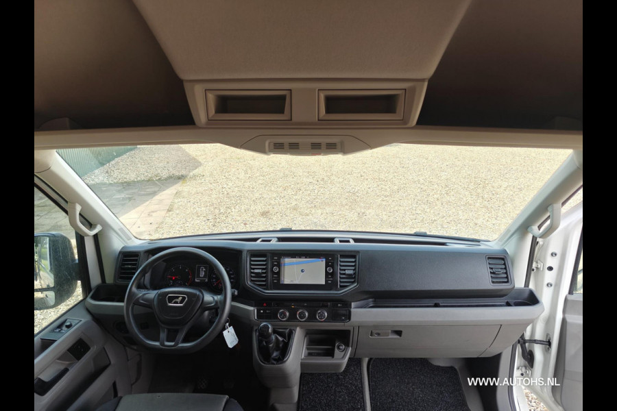 Volkswagen Crafter 35 2.0 Extra Lang Super Hoog , Post NL uitvoering , navi , camera , cruise , Super mooie bus lage km