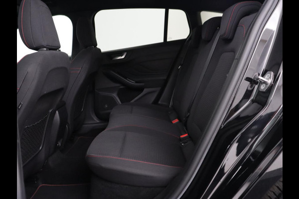 Ford Focus 2.0 EcoBlue ST Line | Stoel & stuurverwarming | Trekhaak | Adaptive cruise | Camera | Full LED | Keyless | B&O Sound | Navigatie | Carplay