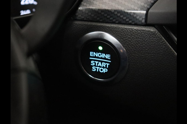 Ford Focus 2.0 EcoBlue ST Line | Stoel & stuurverwarming | Trekhaak | Adaptive cruise | Camera | Full LED | Keyless | B&O Sound | Navigatie | Carplay