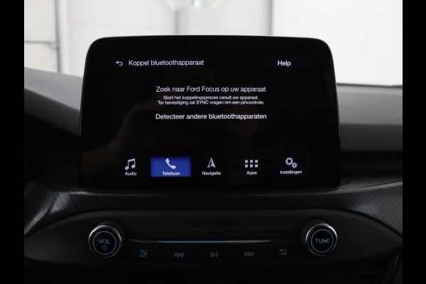 Ford Focus 2.0 EcoBlue ST Line | Stoel & stuurverwarming | Trekhaak | Adaptive cruise | Camera | Full LED | Keyless | B&O Sound | Navigatie | Carplay