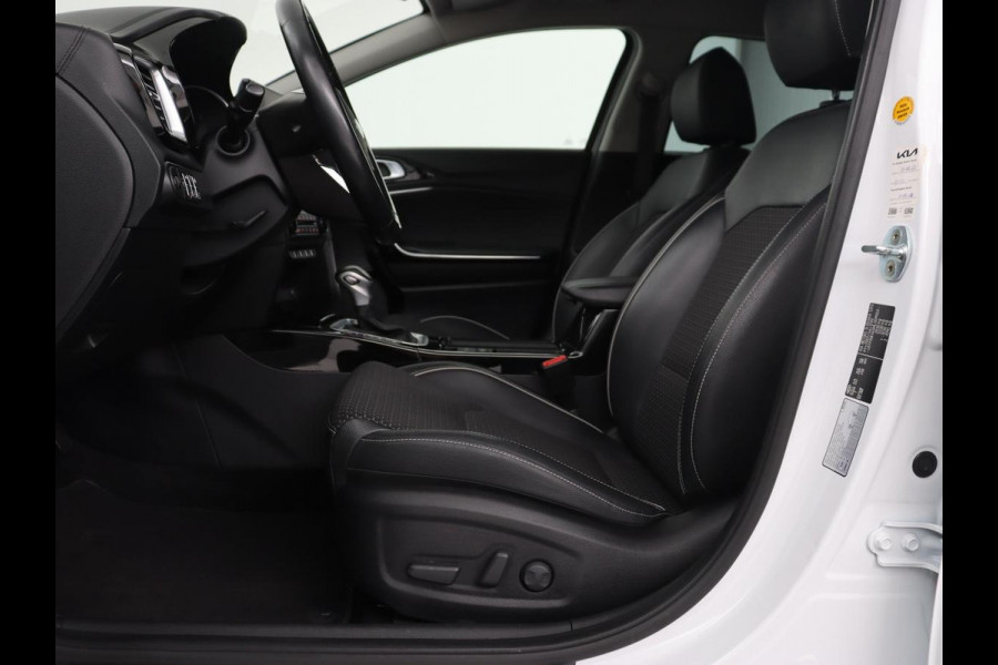 Kia Ceed 1.6 GDI PHEV DynamicPlusLine | Stoel & stuurverwarming | Adaptive cruise | Memory | Camera | Carplay | Full LED | Achterbankverwarming | Navigatie | Keyless