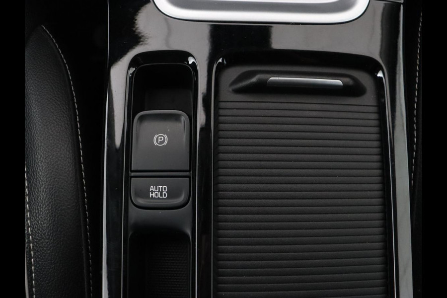 Kia Ceed 1.6 GDI PHEV DynamicPlusLine | Stoel & stuurverwarming | Adaptive cruise | Memory | Camera | Carplay | Full LED | Achterbankverwarming | Navigatie | Keyless
