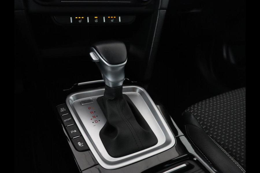 Kia Ceed 1.6 GDI PHEV DynamicPlusLine | Stoel & stuurverwarming | Adaptive cruise | Memory | Camera | Carplay | Full LED | Achterbankverwarming | Navigatie | Keyless