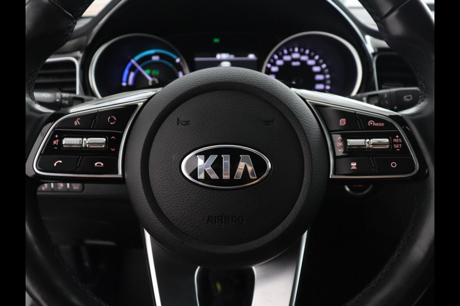 Kia Ceed 1.6 GDI PHEV DynamicPlusLine | Stoel & stuurverwarming | Adaptive cruise | Memory | Camera | Carplay | Full LED | Achterbankverwarming | Navigatie | Keyless