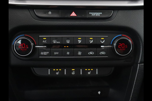 Kia Ceed 1.6 GDI PHEV DynamicPlusLine | Stoel & stuurverwarming | Adaptive cruise | Memory | Camera | Carplay | Full LED | Achterbankverwarming | Navigatie | Keyless