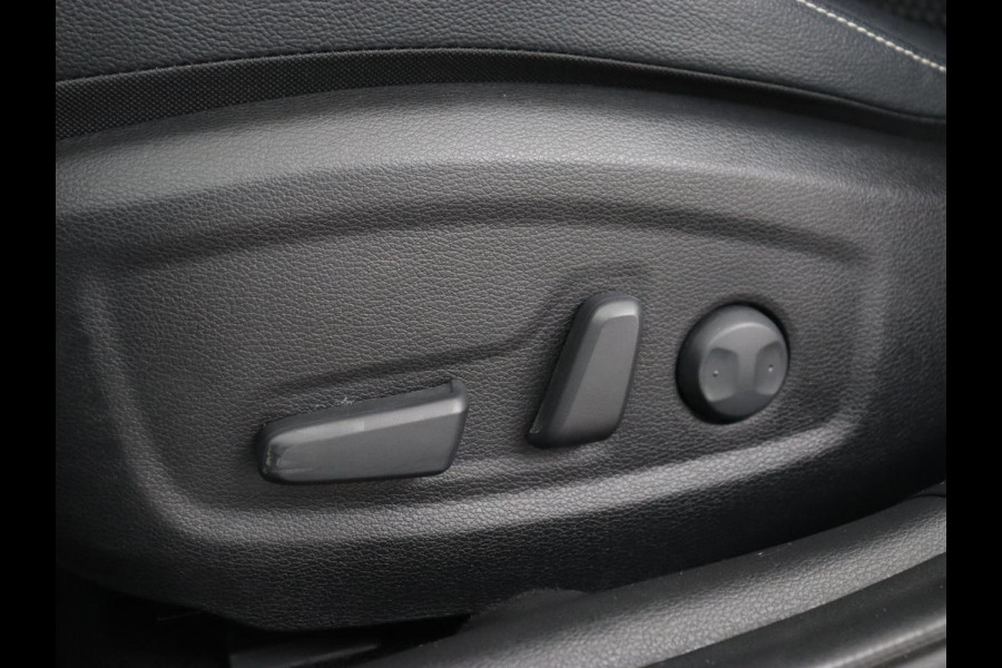 Kia Ceed 1.6 GDI PHEV DynamicPlusLine | Stoel & stuurverwarming | Adaptive cruise | Memory | Camera | Carplay | Full LED | Achterbankverwarming | Navigatie | Keyless