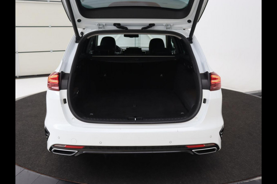 Kia Ceed 1.6 GDI PHEV DynamicPlusLine | Stoel & stuurverwarming | Adaptive cruise | Memory | Camera | Carplay | Full LED | Achterbankverwarming | Navigatie | Keyless