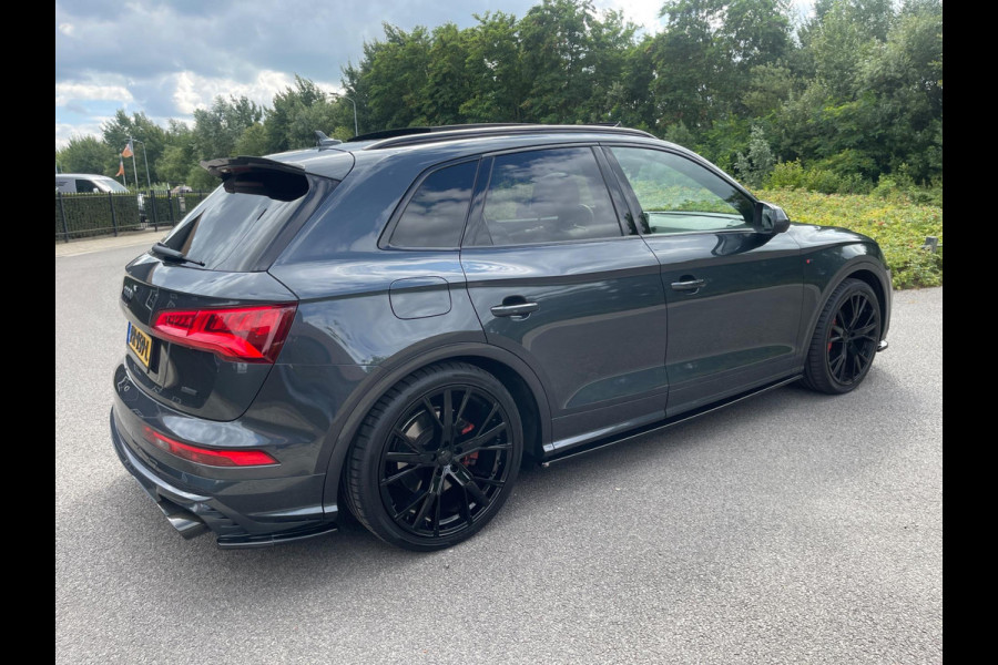 Audi Q5 2.0 TFSI SQ5 QUATTRO UITGEVOERD Panoramadak Led-Xenon Performance uitlaatsystemen