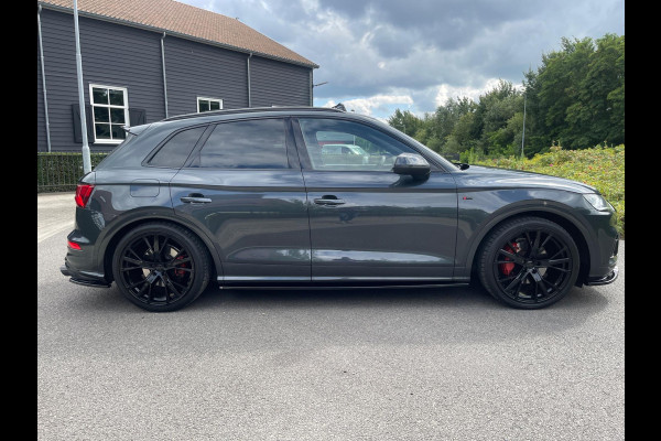 Audi Q5 2.0 TFSI SQ5 QUATTRO UITGEVOERD Panoramadak Led-Xenon Performance uitlaatsystemen
