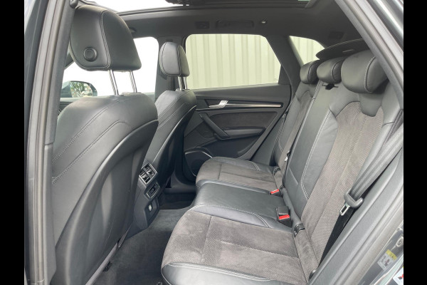 Audi Q5 2.0 TFSI SQ5 QUATTRO UITGEVOERD Panoramadak Led-Xenon Performance uitlaatsystemen