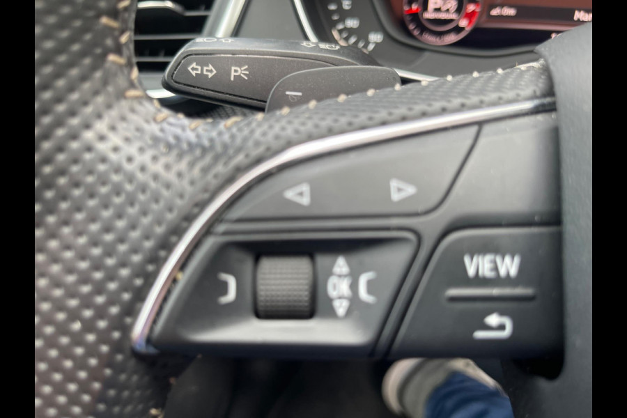 Audi Q5 2.0 TFSI SQ5 QUATTRO UITGEVOERD Panoramadak Led-Xenon Performance uitlaatsystemen