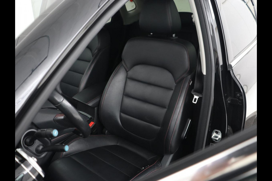 MG EHS 1.5 TGDI Edition1 | Trekhaak | Leder | Stoelverwarming | Adaptive cruise | Camera | Carplay | Keyless