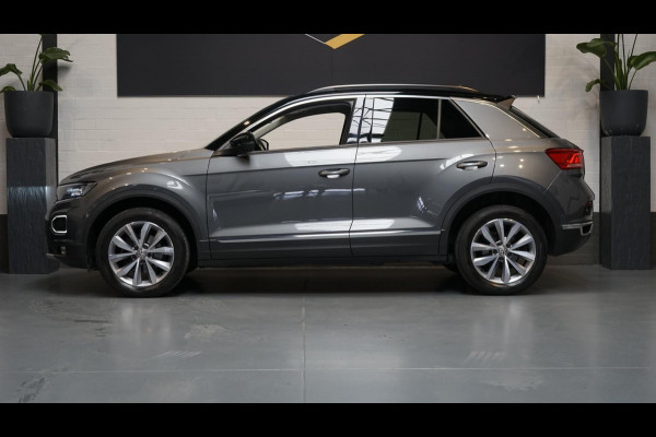 Volkswagen T-Roc 1.5 TSI Style AUTOMAAT-ACC-CAMERA-CARPLAY-FULL LED-MODE-NAVIGATIE-PANORAMA-VIRTUEEL-STOELVERWARMING