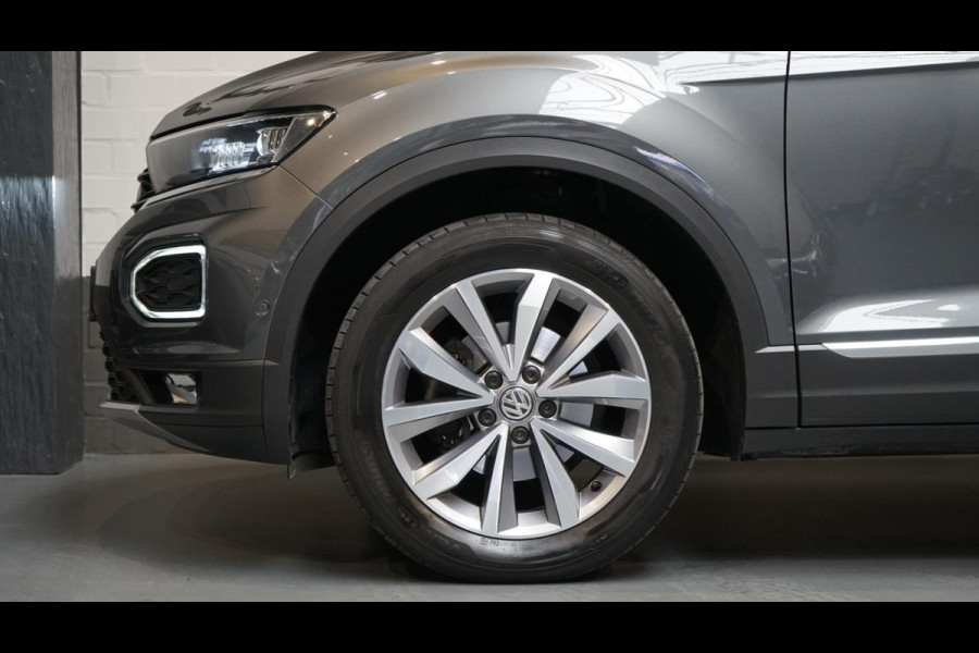 Volkswagen T-Roc 1.5 TSI Style AUTOMAAT-ACC-CAMERA-CARPLAY-FULL LED-MODE-NAVIGATIE-PANORAMA-VIRTUEEL-STOELVERWARMING