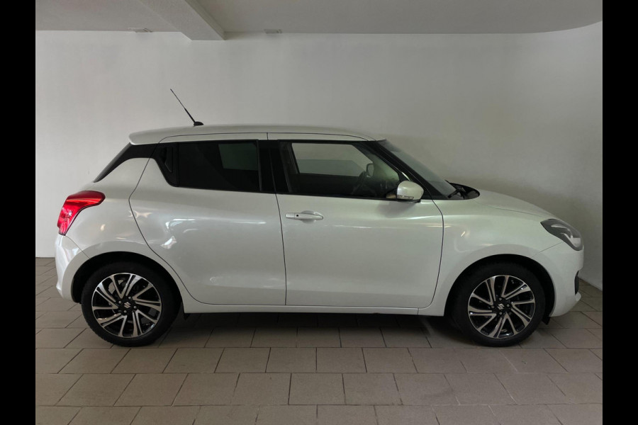 Suzuki Swift 1.2 Style Smart Hybrid AIRCO CLIMA NAVI CRUISE BLUETOOTH APPLECARPLAY CAMERA VELGEN ZEER NETTE AUTO