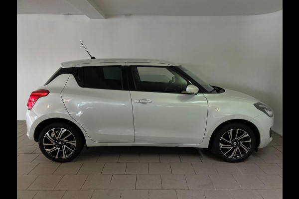 Suzuki Swift 1.2 Style Smart Hybrid AIRCO CLIMA NAVI CRUISE BLUETOOTH APPLECARPLAY CAMERA VELGEN ZEER NETTE AUTO