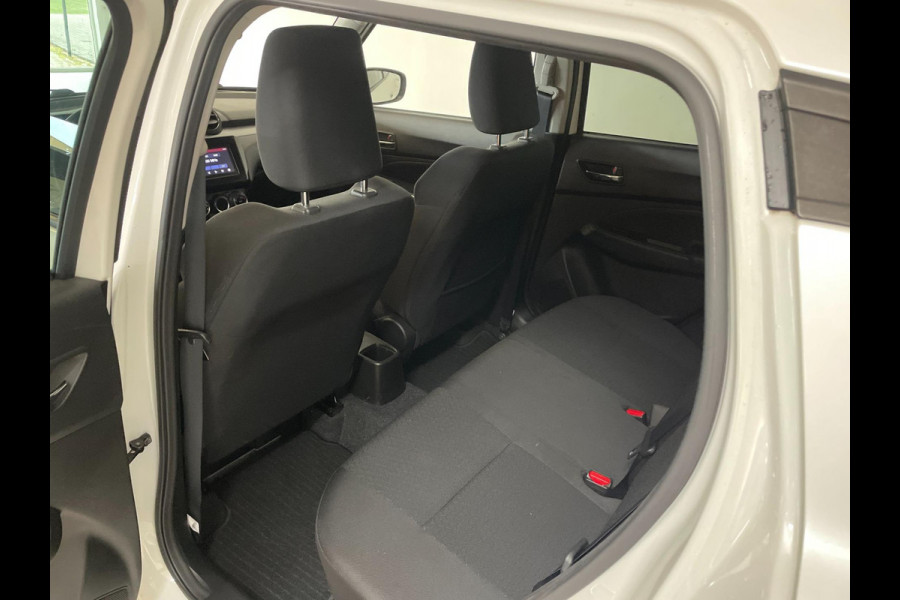 Suzuki Swift 1.2 Style Smart Hybrid AIRCO CLIMA NAVI CRUISE BLUETOOTH APPLECARPLAY CAMERA VELGEN ZEER NETTE AUTO