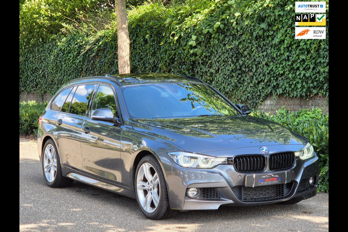 BMW 3 Serie Touring M Sport Edition Dig. Teller Apple CarPlay Panorama LED Leder NAP Navi Pro GR Dealer onderhouden