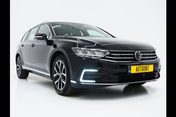 Volkswagen Passat Variant 1.4 TSI PHEV GTE | Panoramadak | Trekhaak | Massage | Camera | Adaptive Cruise | Carplay