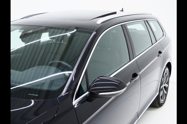 Volkswagen Passat Variant 1.4 TSI PHEV GTE | Panoramadak | Trekhaak | Massage | Camera | Adaptive Cruise | Carplay