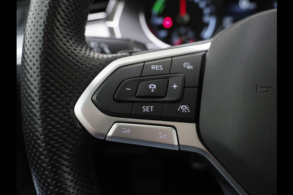 Volkswagen Passat Variant 1.4 TSI PHEV GTE | Panoramadak | Trekhaak | Massage | Camera | Adaptive Cruise | Carplay