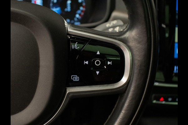 Volvo V90 Cross Country 2.0 T5 Pro Sport (APPLE CARPLAY,NAVI,HEAD-UP DISPLAY,CAMERA,STOEL/STUUR VERWARMING,MEMORY STOELEN,PDC,DAB)